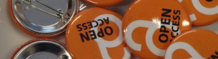 Open-Access-Buttons Buttons mit Open-Access-Aufdruck