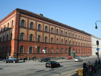 Zentralbibliothek der UB der LMU