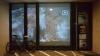 Ein Fenster der Hauptbibliothek als Schaufenster Ozean